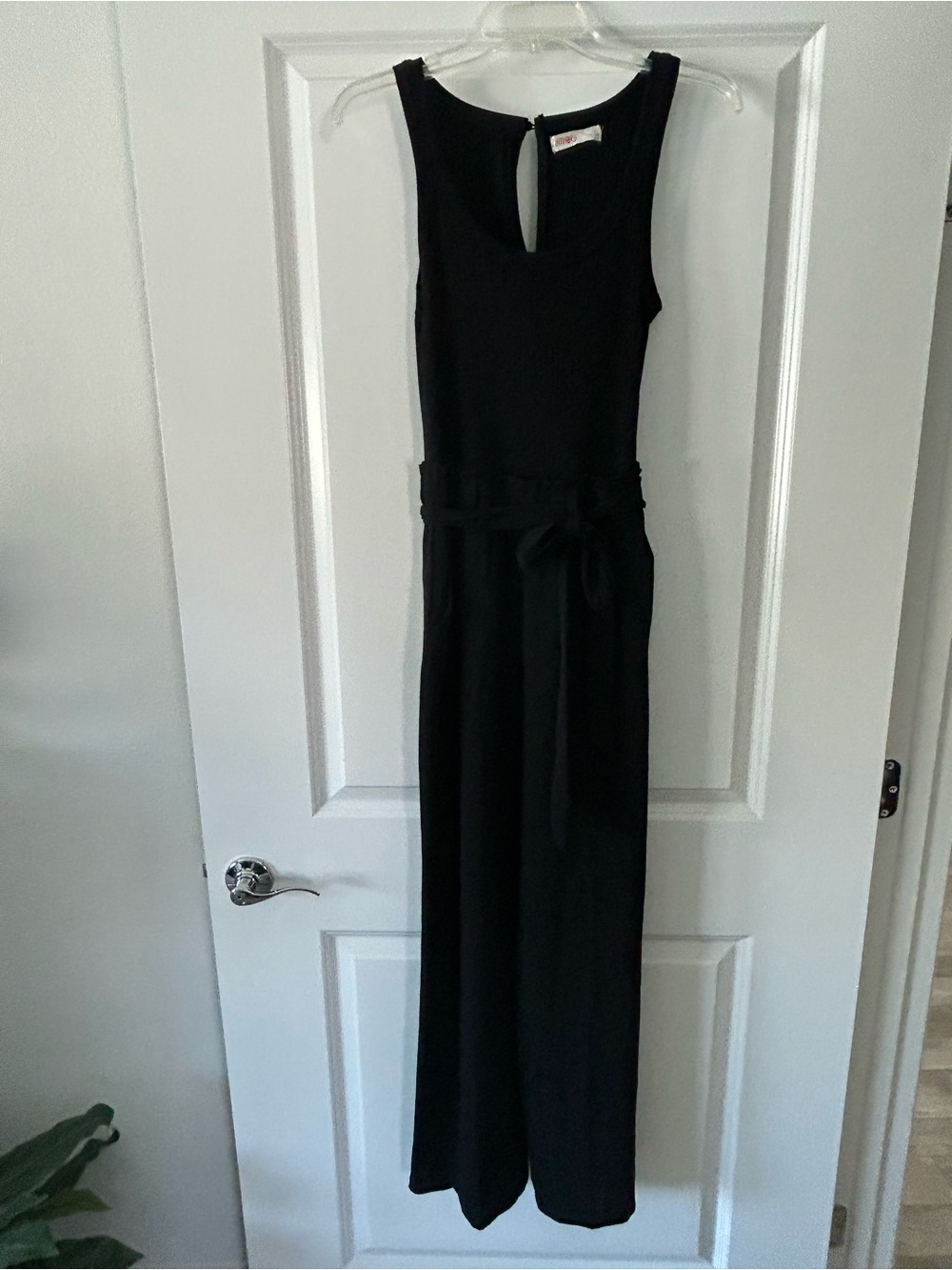 Classic Black Sleeveless Jumpsuit with Waist Tie